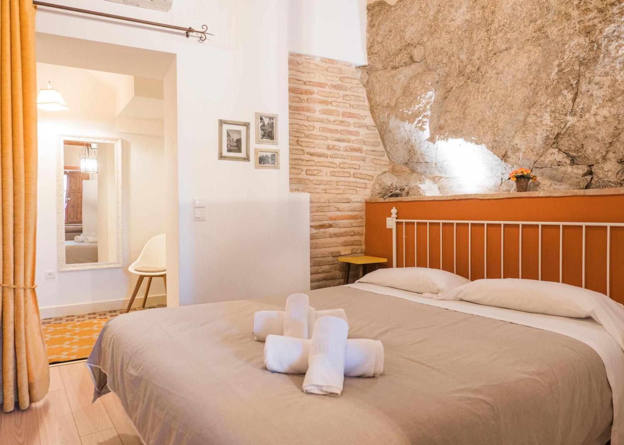 El Aljibe De San Cipriano - Apartamentos Aloha Toledo Eksteriør billede