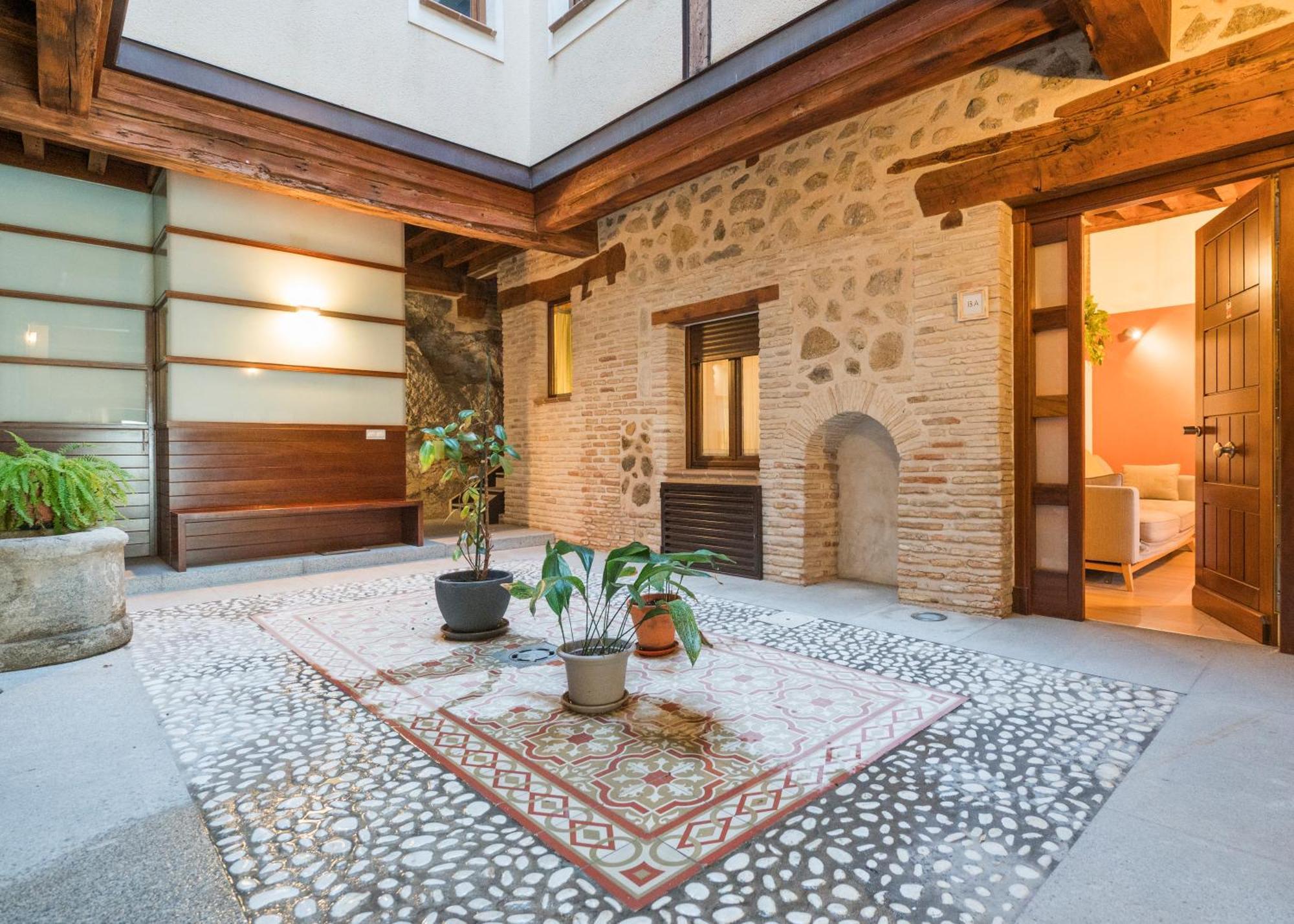 El Aljibe De San Cipriano - Apartamentos Aloha Toledo Eksteriør billede